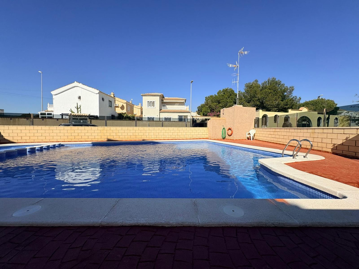 3 Bed Apartment for sale in Dehesa De Campoamor Costa Blanca, Alicante, Spain