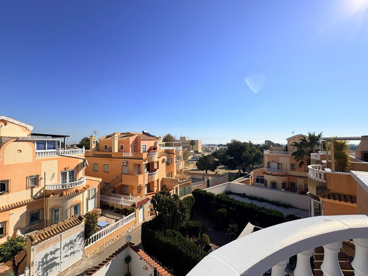 3 Bed Apartment for sale in Dehesa De Campoamor Costa Blanca, Alicante, Spain
