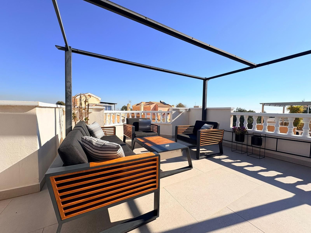 3 Bed Apartment for sale in Dehesa De Campoamor Costa Blanca, Alicante, Spain
