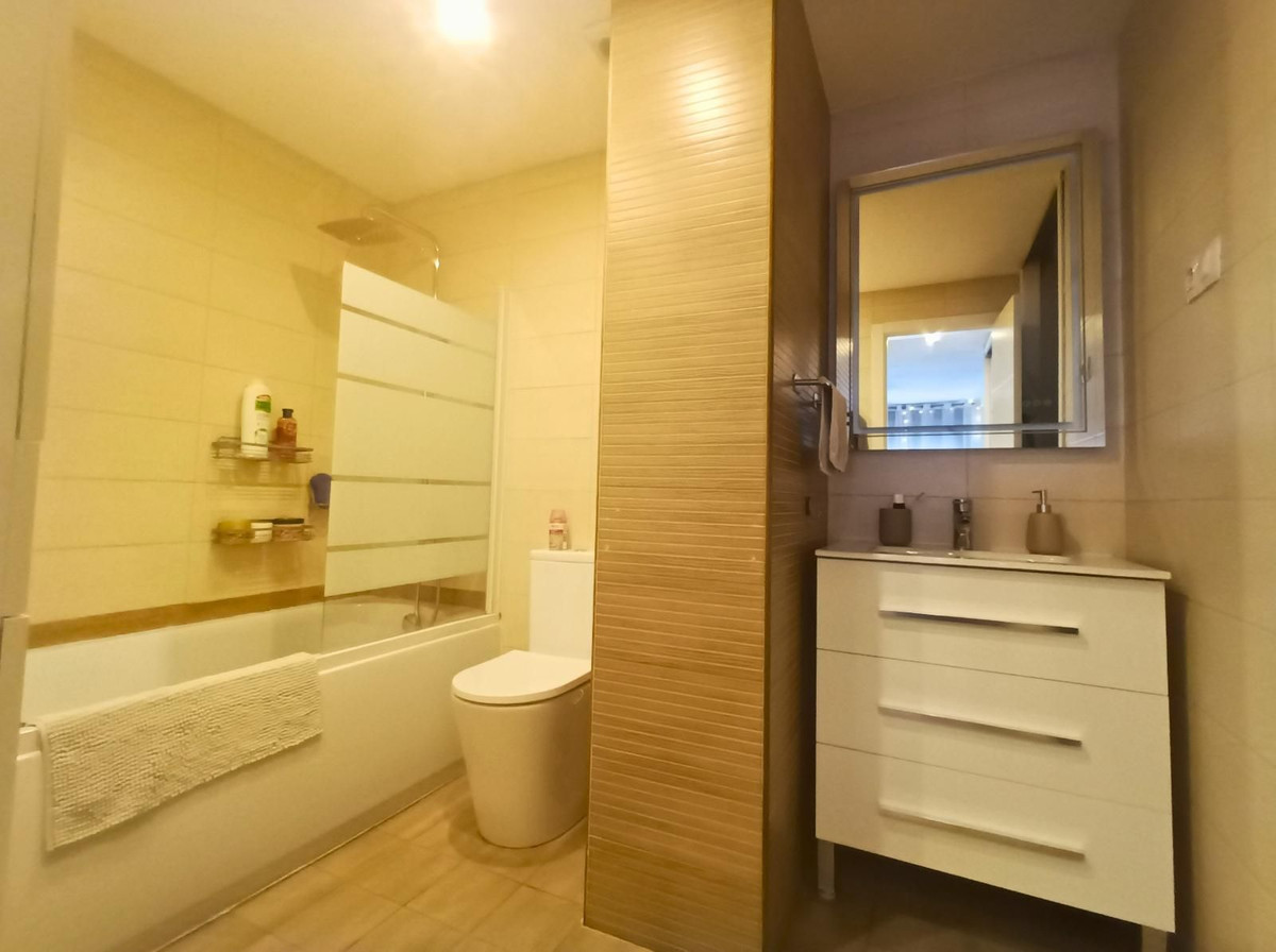 Se vende Estudio Planta Media  en Costa Del Sol, Málaga, España