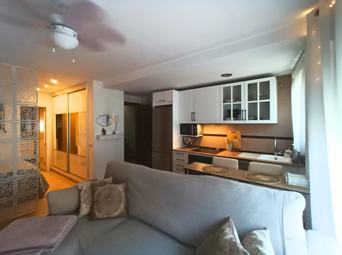 Se vende Estudio Planta Media  en Costa Del Sol, Málaga, España