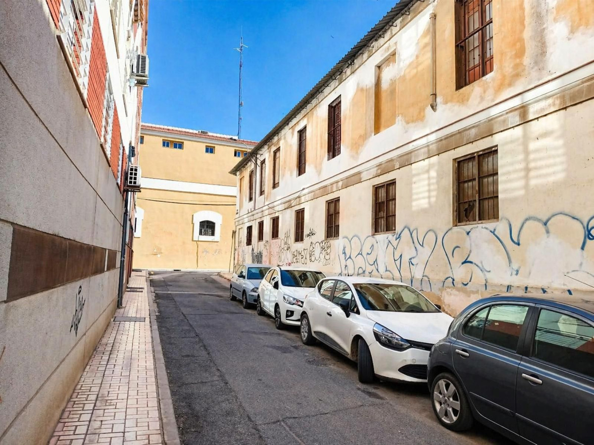 Se vende Apartamento Planta Media de 3 dormitorios en Costa Del Sol, Málaga, España