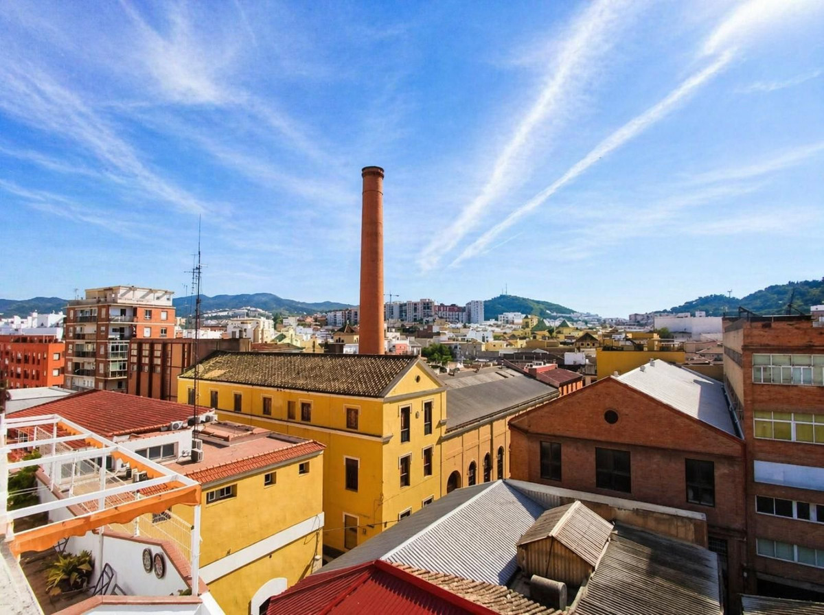 Se vende Apartamento Planta Media de 3 dormitorios en Costa Del Sol, Málaga, España
