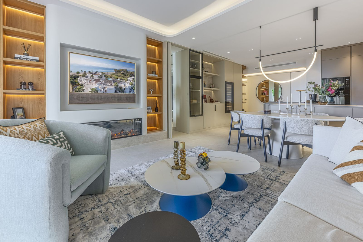 3 Bed Apartment for sale in New Golden Mile Costa Del Sol, Málaga, Spain