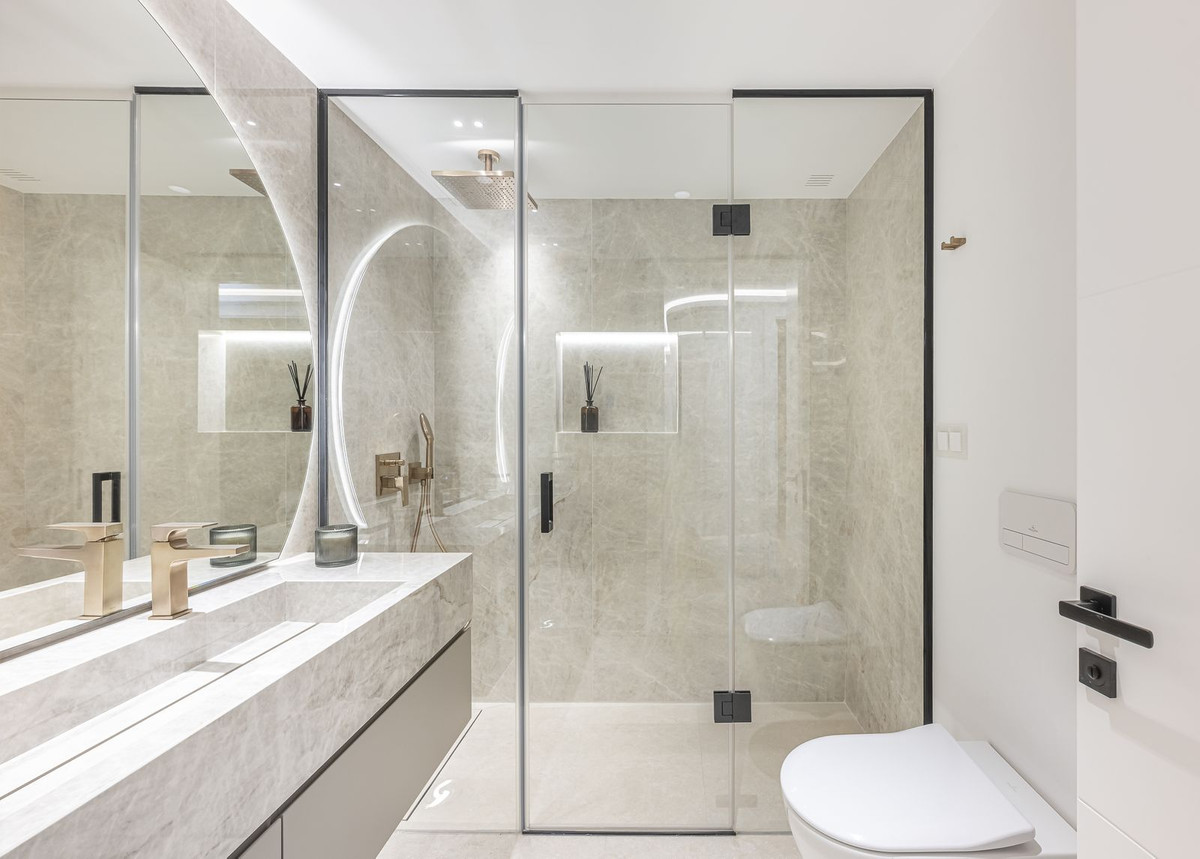 3 Bed Apartment for sale in New Golden Mile Costa Del Sol, Málaga, Spain