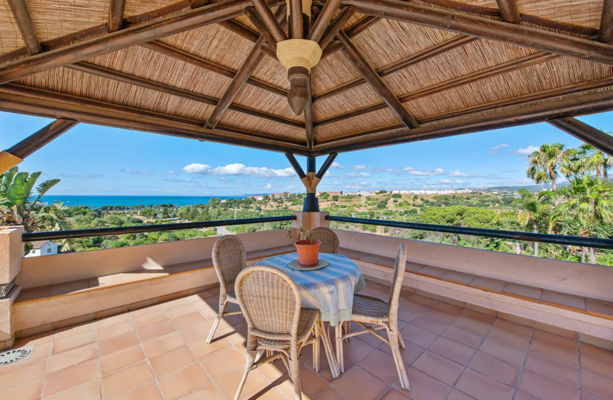 Se vende Villa - Chalet de 6 dormitorios en Costa Del Sol, Málaga, España
