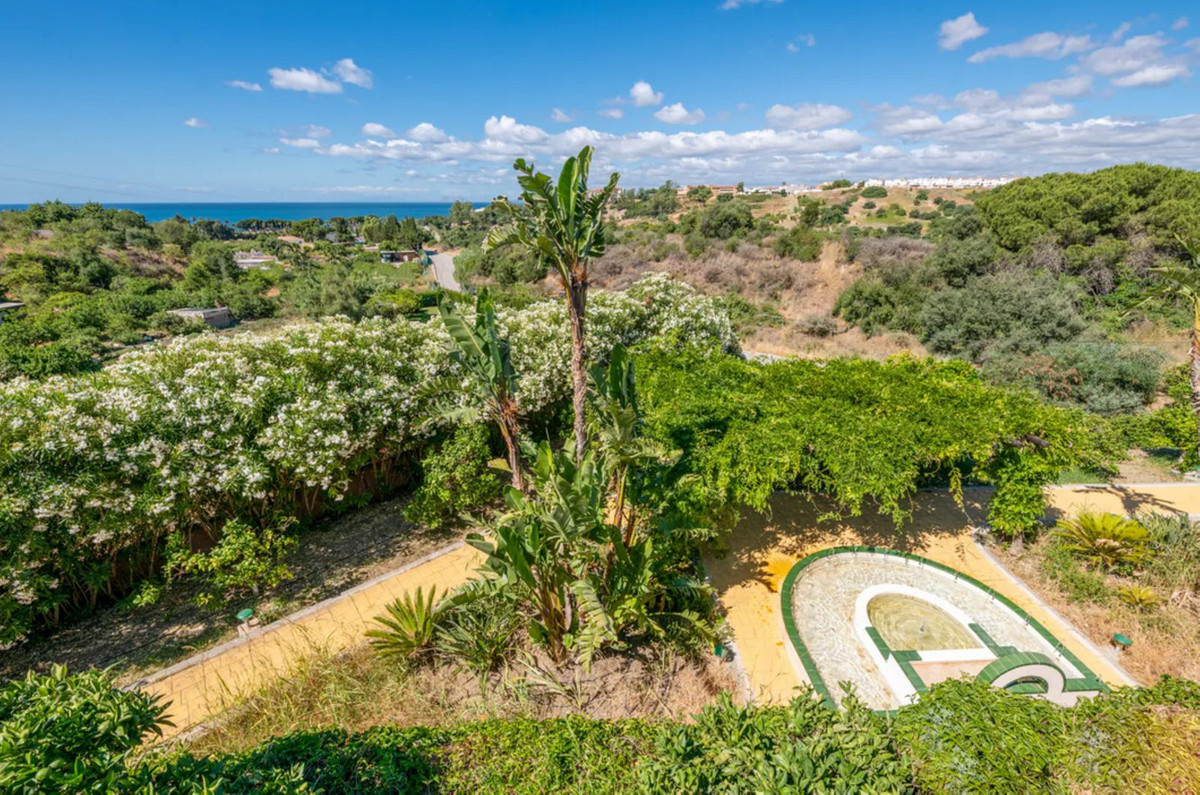 Se vende Villa - Chalet de 6 dormitorios en Costa Del Sol, Málaga, España