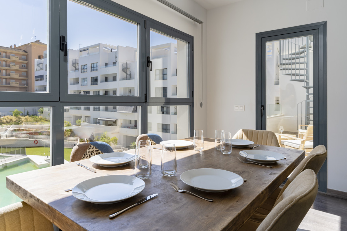 3 Bed Apartment for sale in Estepona Costa Del Sol, Málaga, Spain