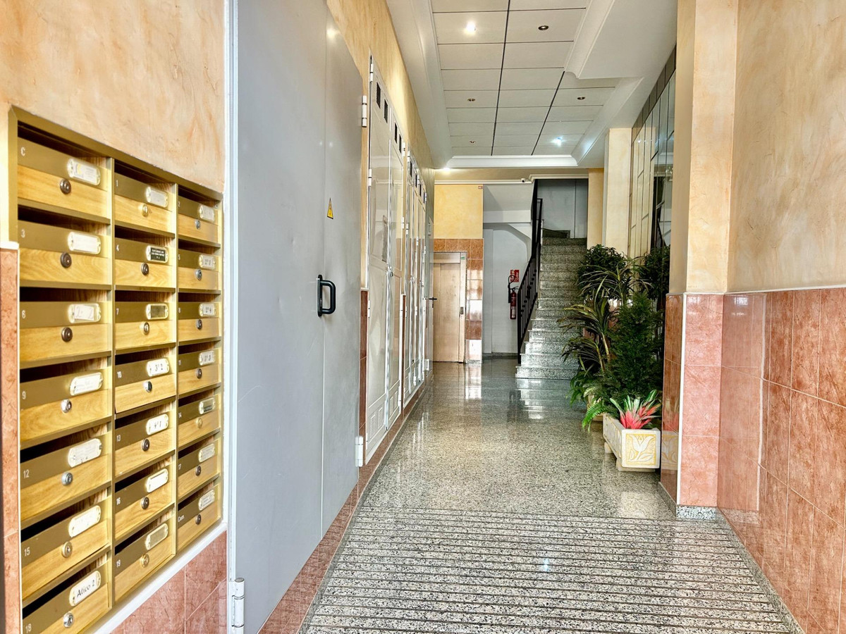Se vende Apartamento Planta Media de 1 dormitorios en Costa Blanca, Alicante, España