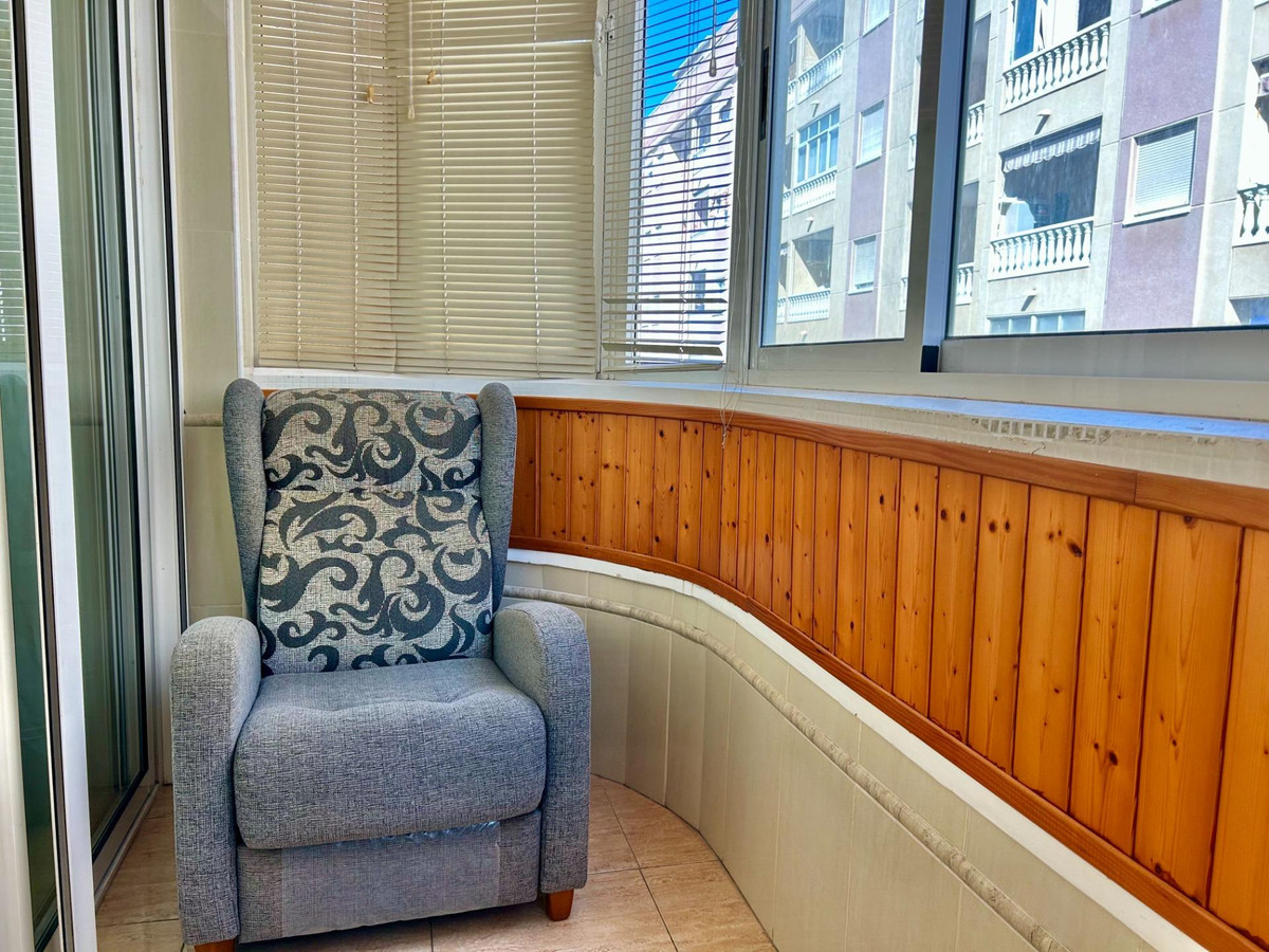 Se vende Apartamento Planta Media de 1 dormitorios en Costa Blanca, Alicante, España
