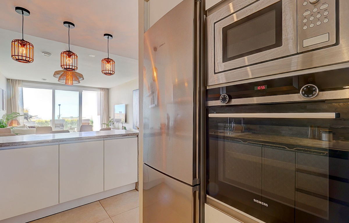 3 Bed Apartment for sale in Benalmadena Costa Del Sol, Málaga, Spain