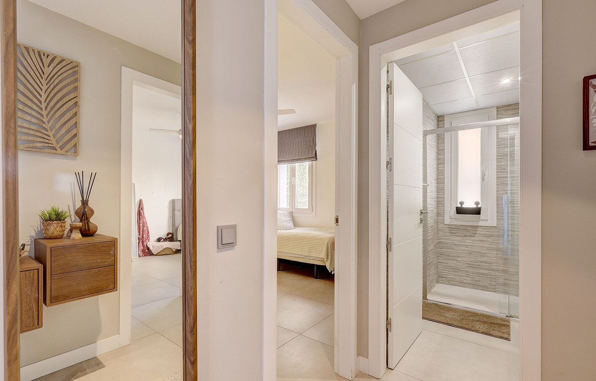 3 Bed Apartment for sale in Benalmadena Costa Del Sol, Málaga, Spain