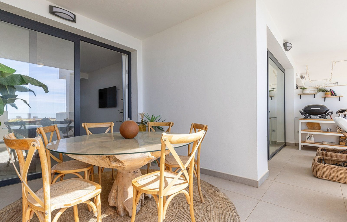3 Bed Apartment for sale in Benalmadena Costa Del Sol, Málaga, Spain