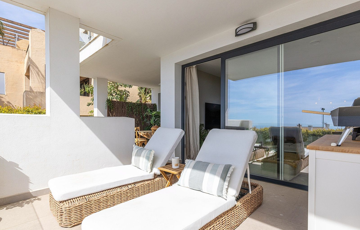 3 Bed Apartment for sale in Benalmadena Costa Del Sol, Málaga, Spain