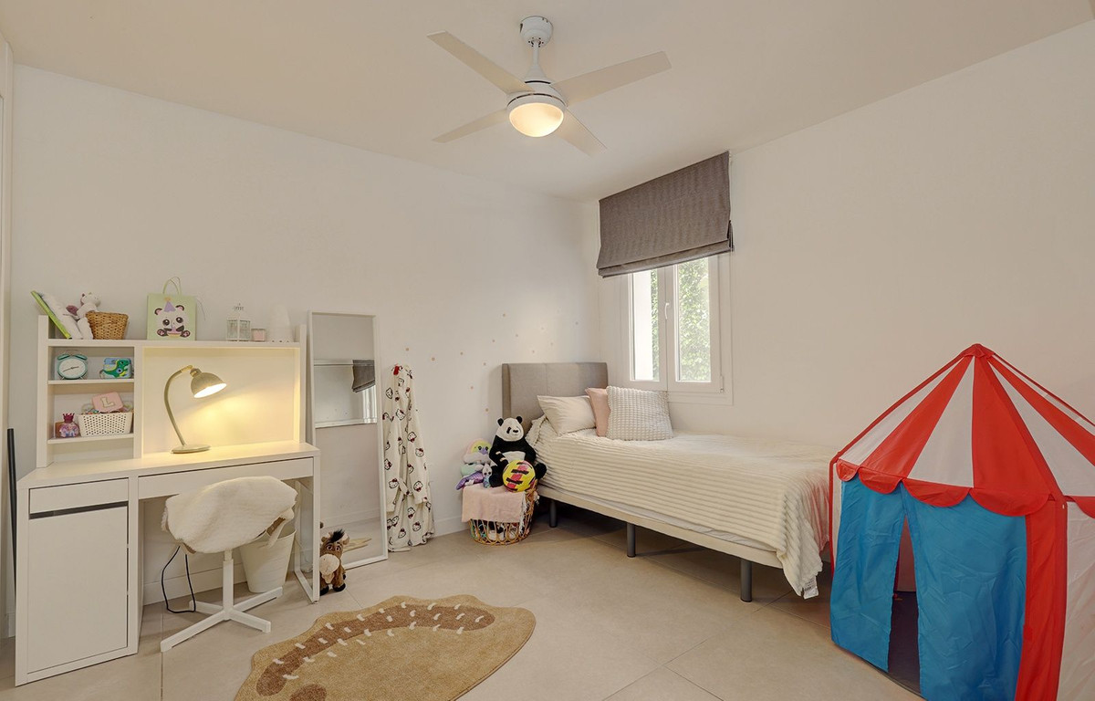 3 Bed Apartment for sale in Benalmadena Costa Del Sol, Málaga, Spain