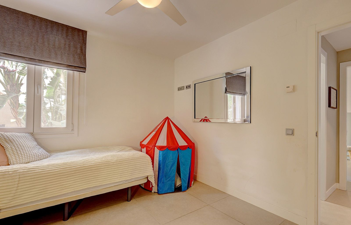 3 Bed Apartment for sale in Benalmadena Costa Del Sol, Málaga, Spain