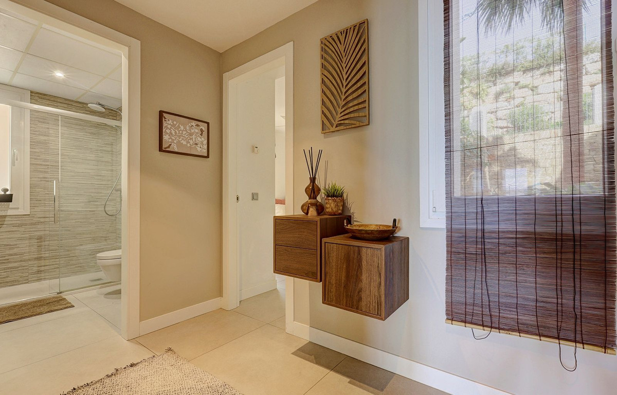 3 Bed Apartment for sale in Benalmadena Costa Del Sol, Málaga, Spain