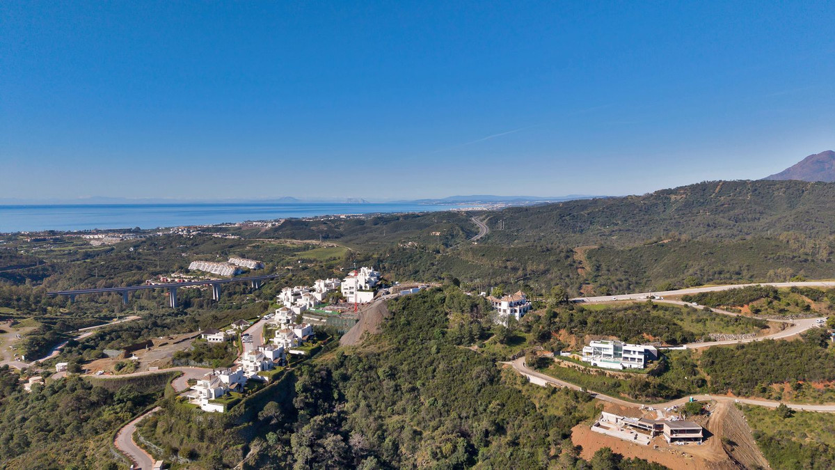 3 Bed Apartment for sale in Benahavís Costa Del Sol, Málaga, Spain