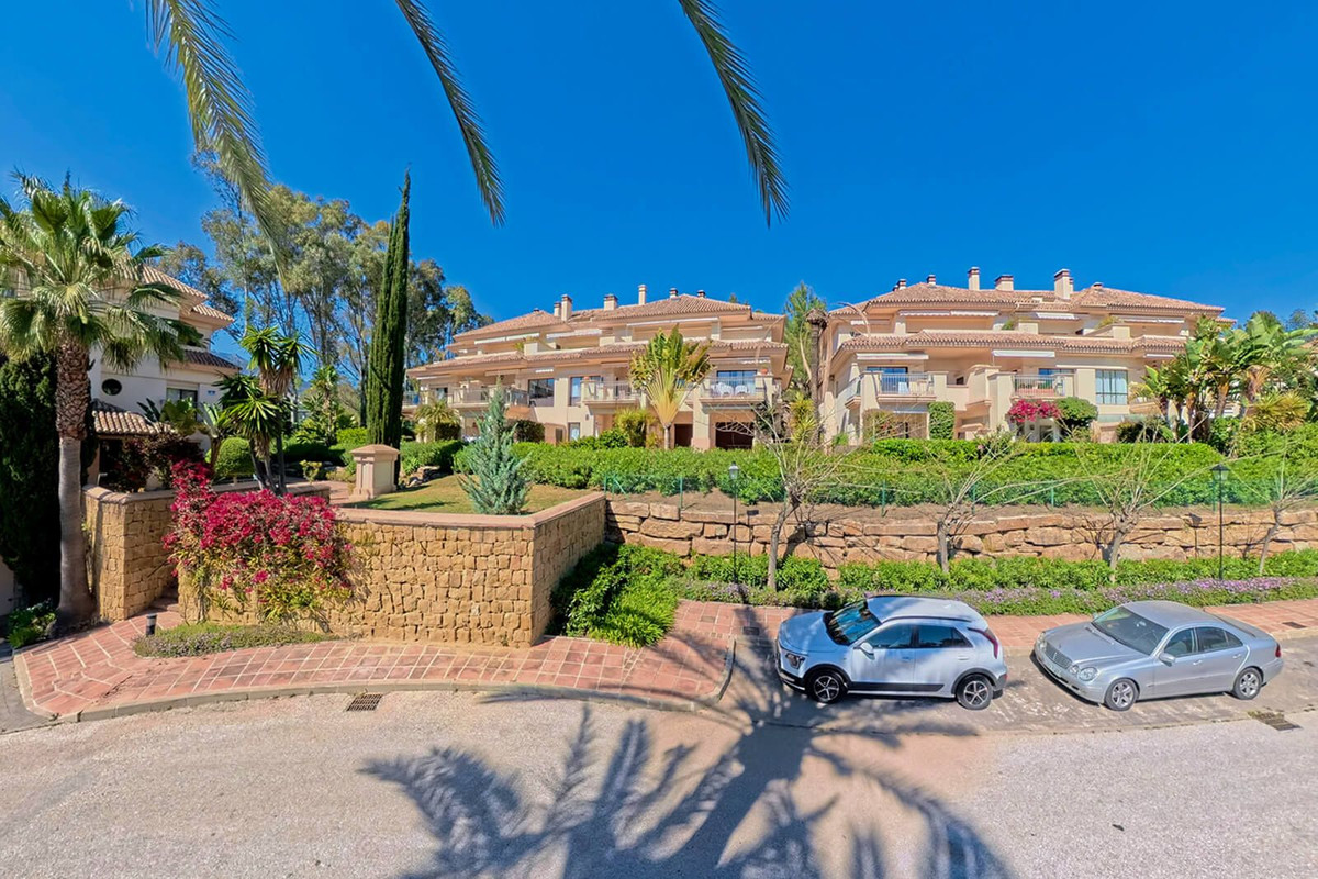 2 Bed Apartment for sale in Río Real Costa Del Sol, Málaga, Spain