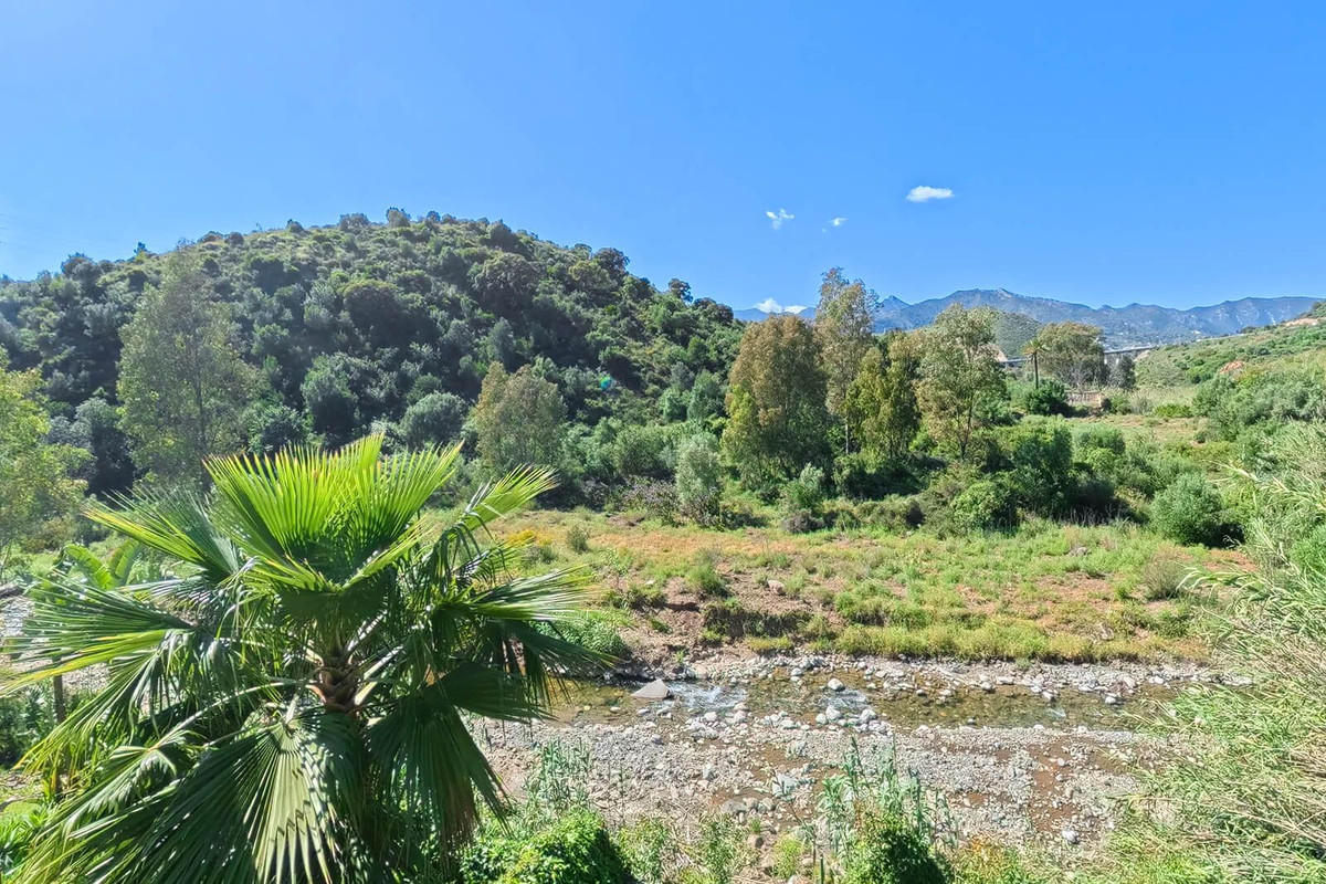 2 Bed Apartment for sale in Río Real Costa Del Sol, Málaga, Spain