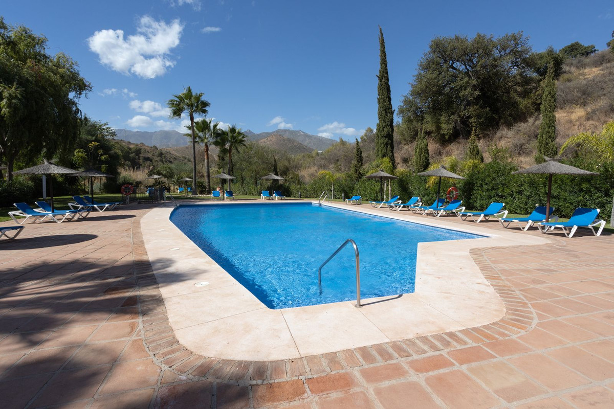 2 Bed Apartment for sale in Río Real Costa Del Sol, Málaga, Spain