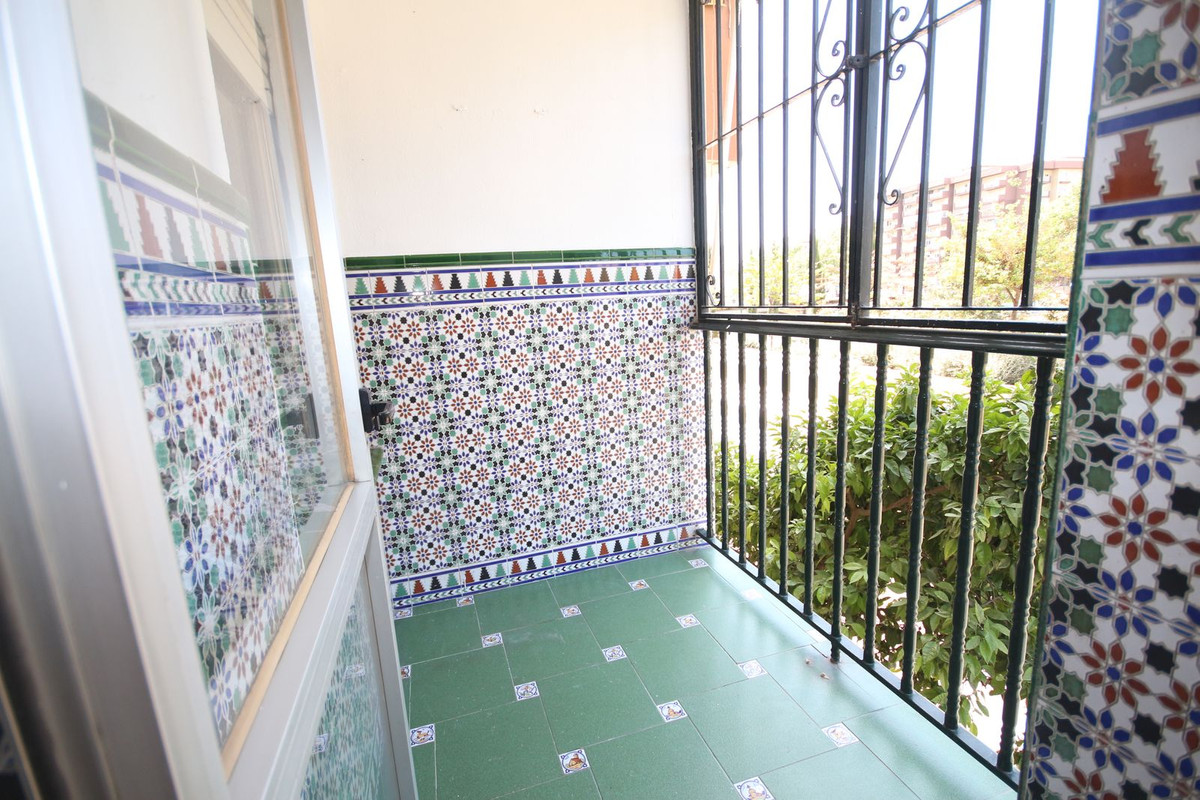 Se vende Apartamento Planta Media de 4 dormitorios en Costa Del Sol, Málaga, España