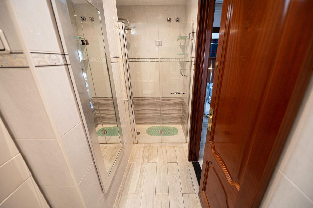 4 Bed Apartment for sale in Málaga Costa Del Sol, Málaga, Spain