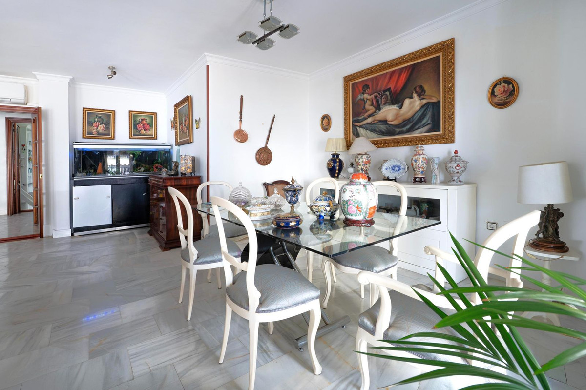 4 Bed Apartment for sale in Málaga Costa Del Sol, Málaga, Spain
