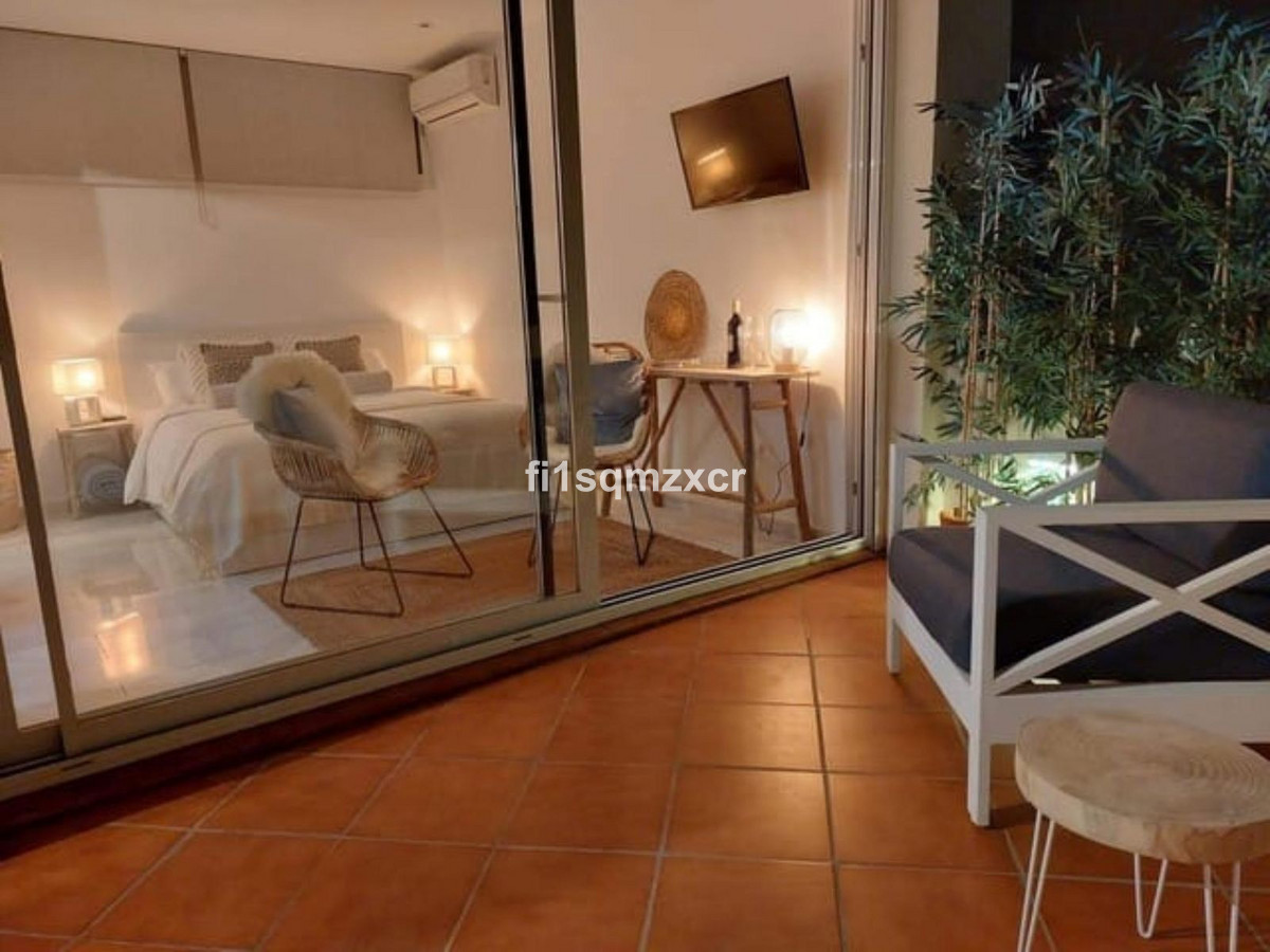 3 Bed Apartment for sale in Marbella Costa Del Sol, Málaga, Spain