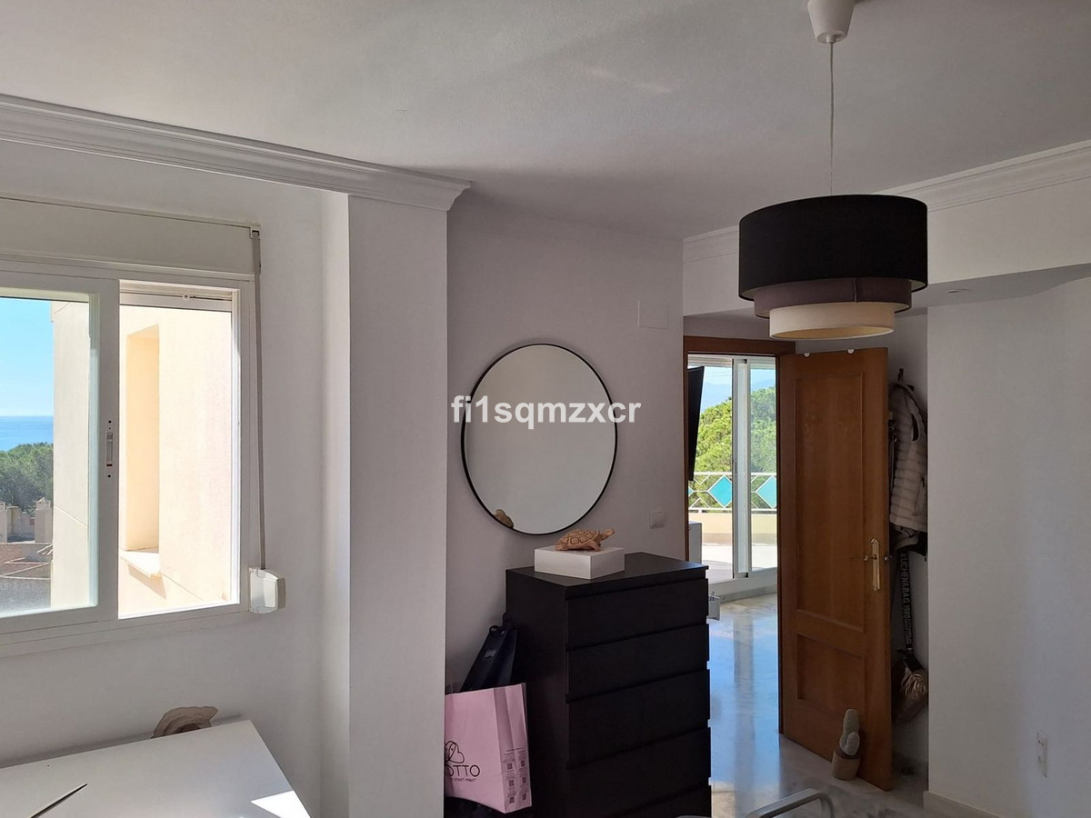 3 Bed Apartment for sale in Marbella Costa Del Sol, Málaga, Spain