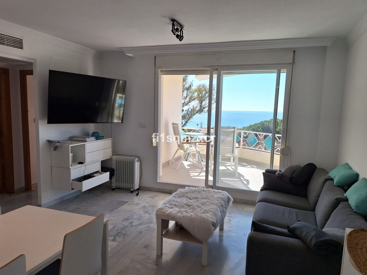 3 Bed Apartment for sale in Marbella Costa Del Sol, Málaga, Spain