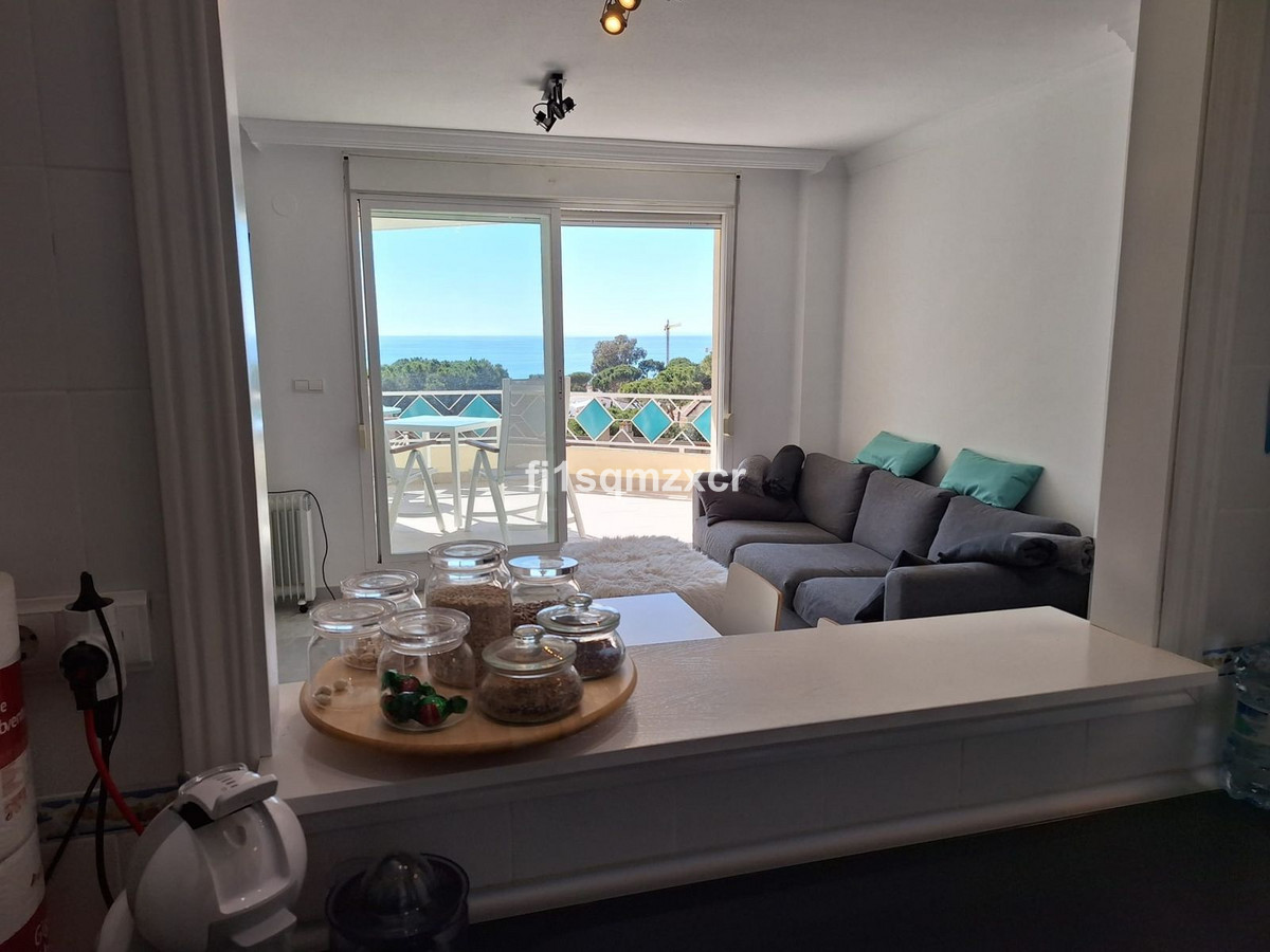 3 Bed Apartment for sale in Marbella Costa Del Sol, Málaga, Spain