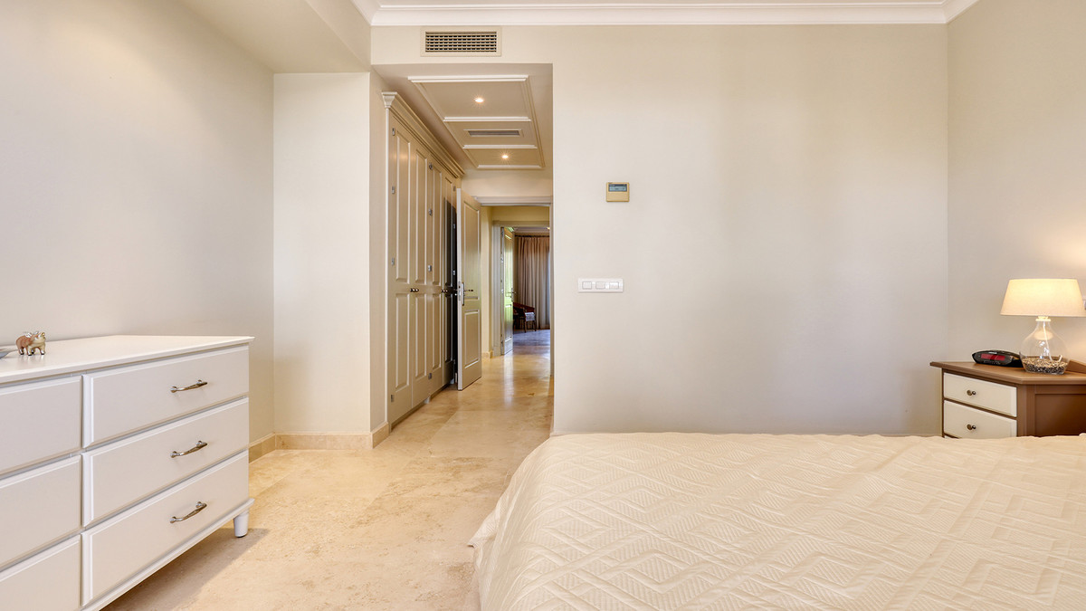 Se vende Apartamento Planta Media de 2 dormitorios en Costa Del Sol, Málaga, España