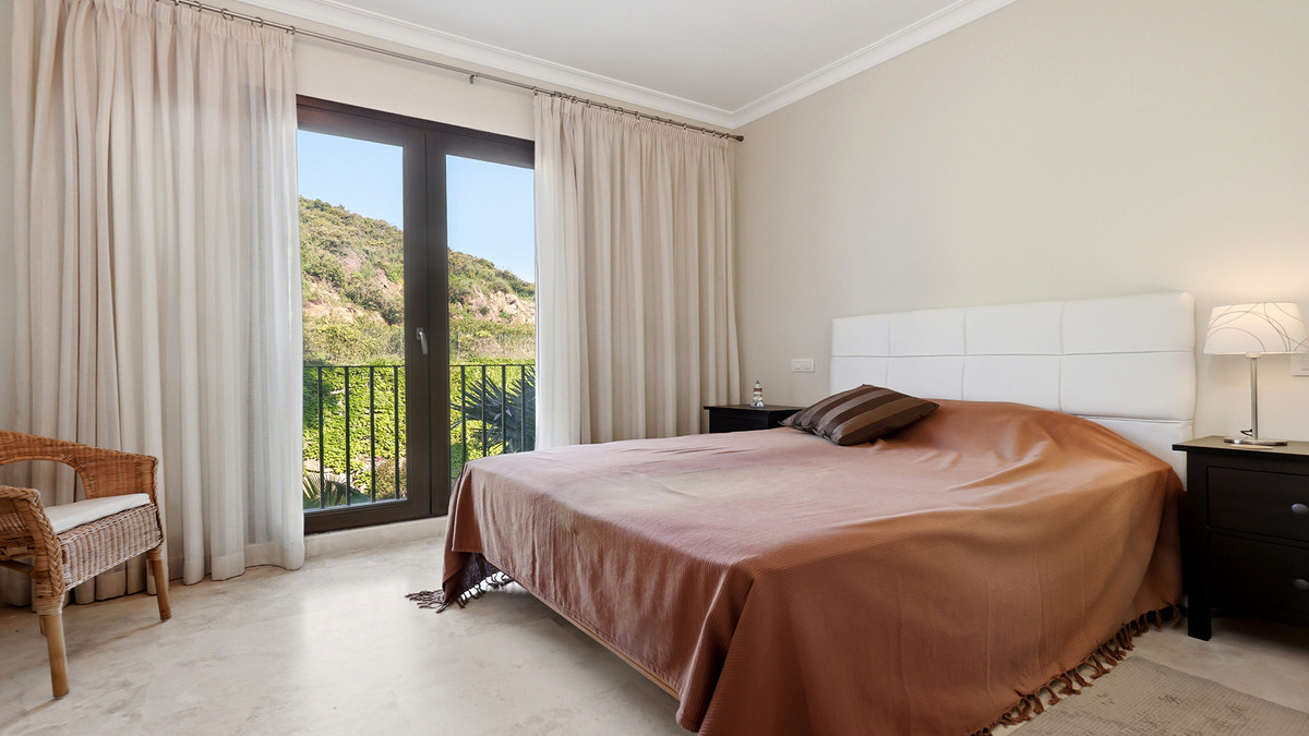 Se vende Apartamento Planta Media de 2 dormitorios en Costa Del Sol, Málaga, España