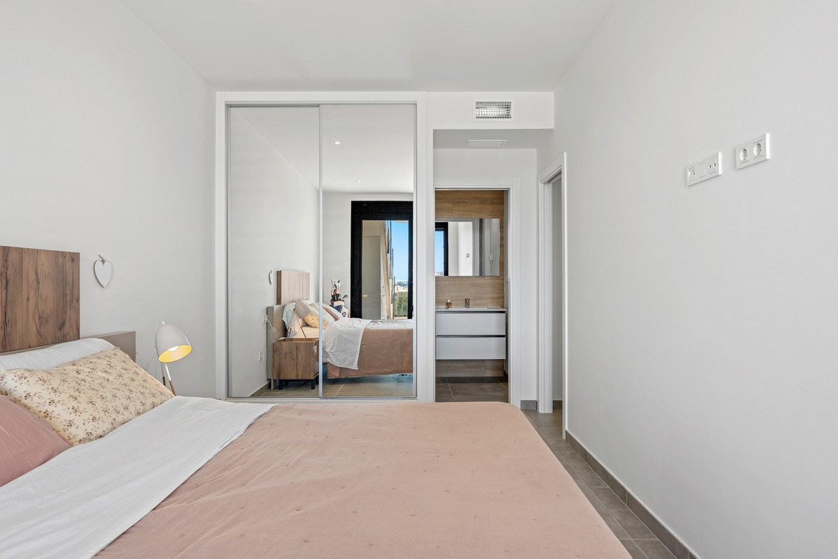 Se vende Ático de 2 dormitorios en Costa Blanca, Alicante, España
