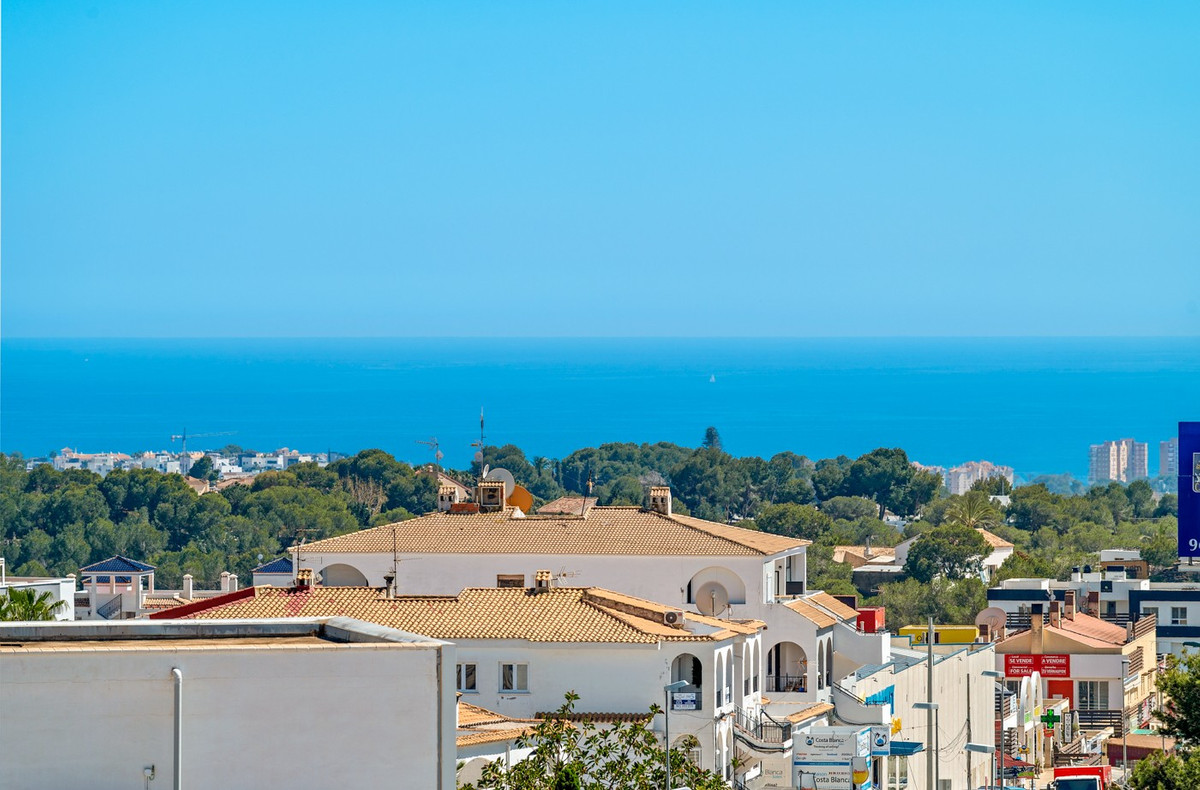 Se vende Ático de 2 dormitorios en Costa Blanca, Alicante, España