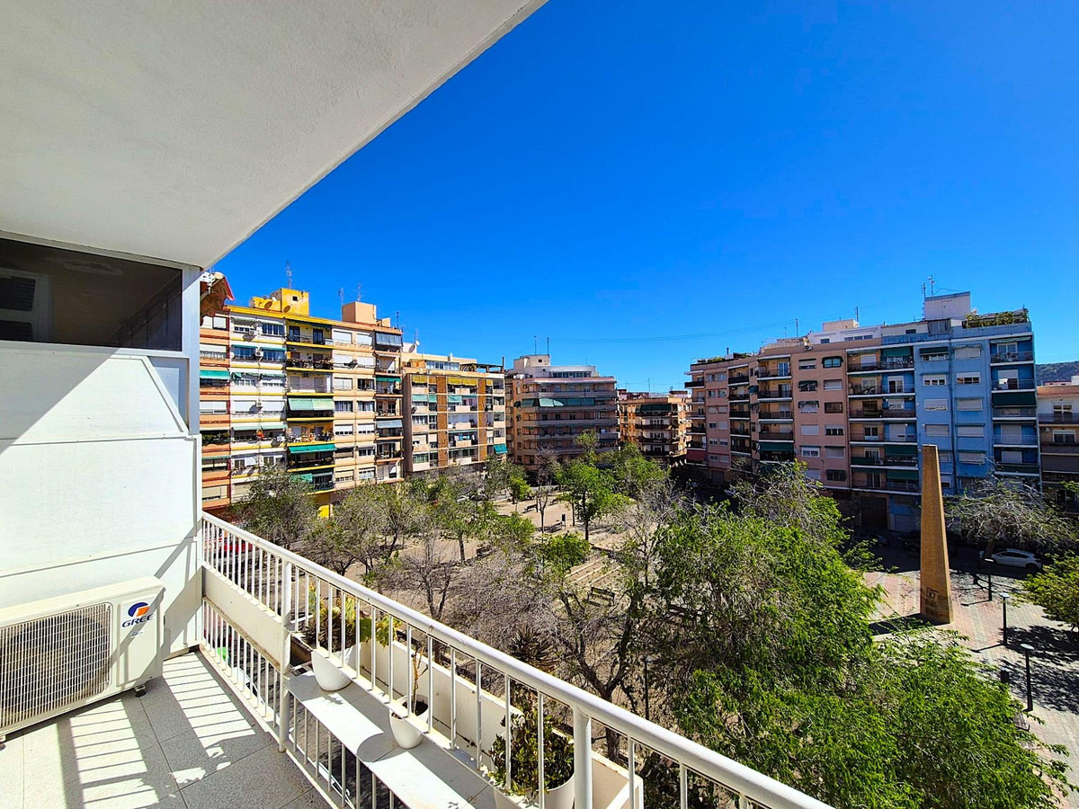 3 Bed Apartment for sale in Alicante Costa Blanca, Alicante, Spain