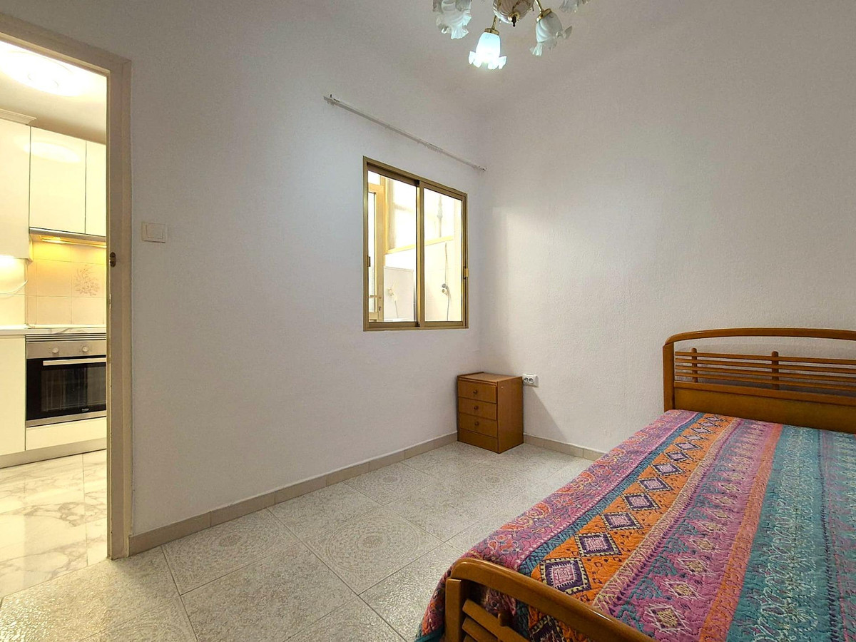Se vende Apartamento Planta Media de 3 dormitorios en Costa Blanca, Alicante, España