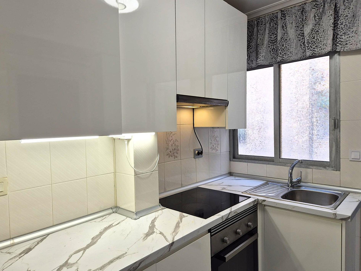 Se vende Apartamento Planta Media de 3 dormitorios en Costa Blanca, Alicante, España