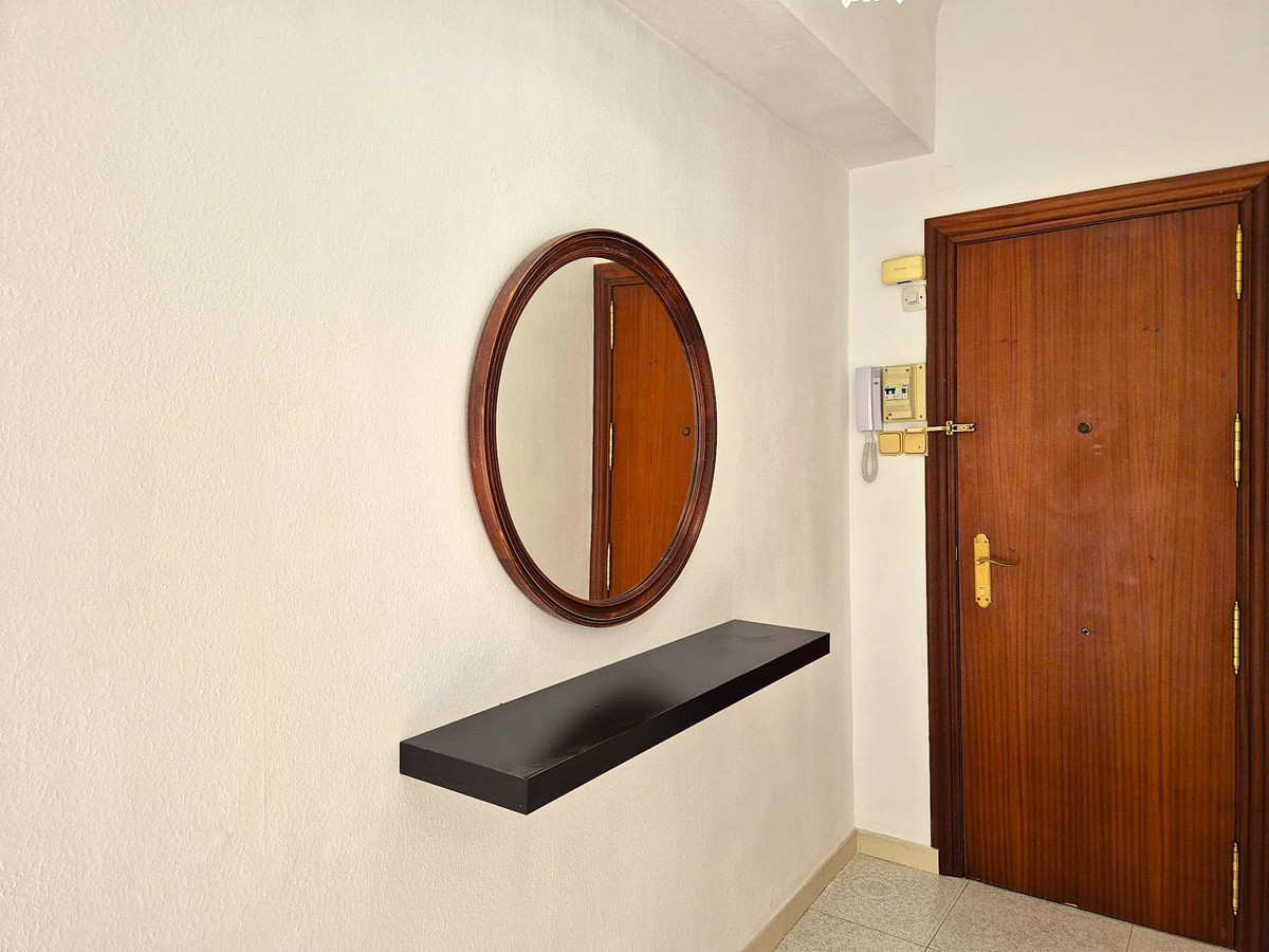 Se vende Apartamento Planta Media de 3 dormitorios en Costa Blanca, Alicante, España