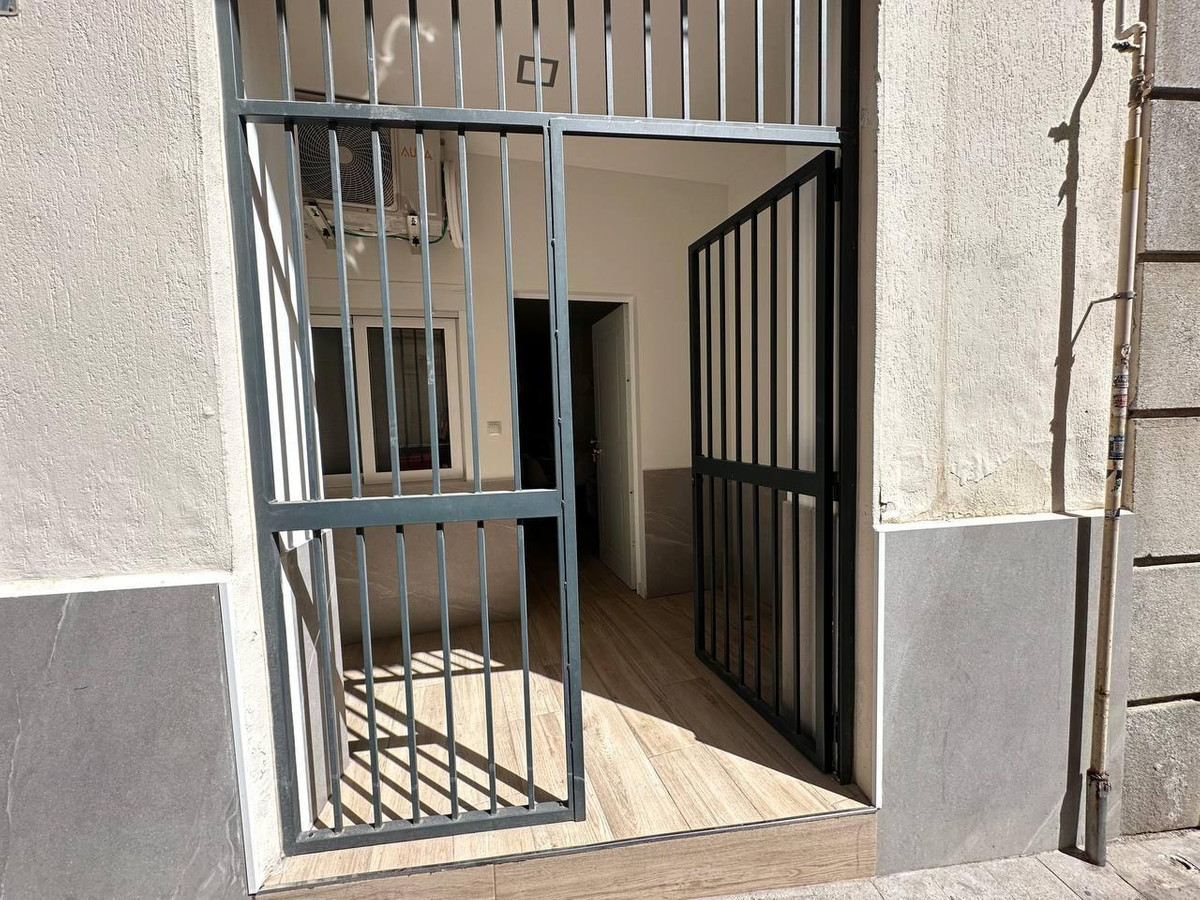 Se vende Apartamento Planta Media de 2 dormitorios en Costa Blanca, Alicante, España