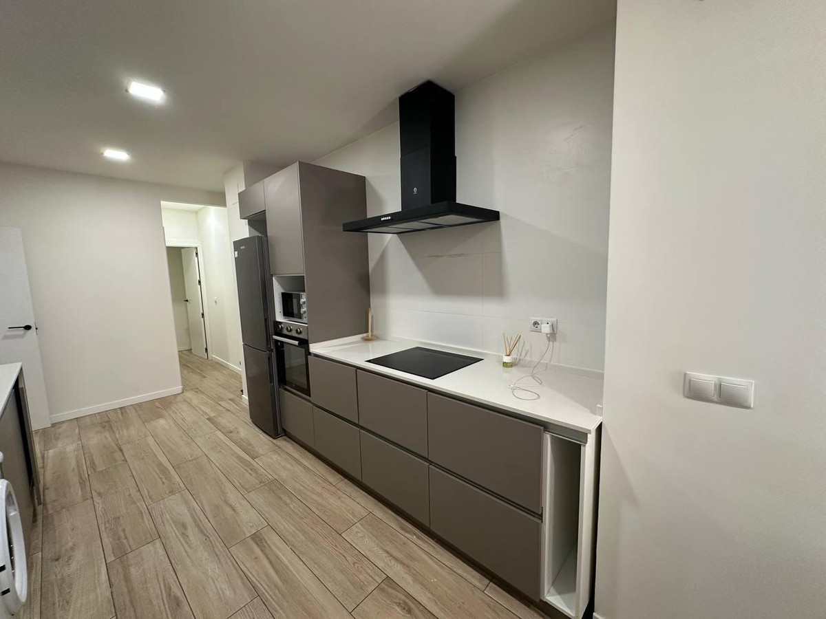 Se vende Apartamento Planta Media de 2 dormitorios en Costa Blanca, Alicante, España