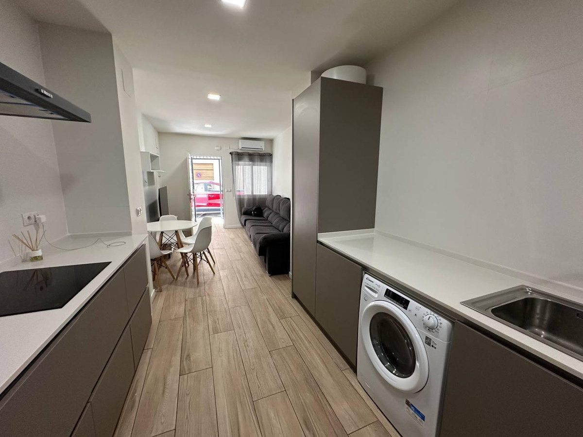 Se vende Apartamento Planta Media de 2 dormitorios en Costa Blanca, Alicante, España