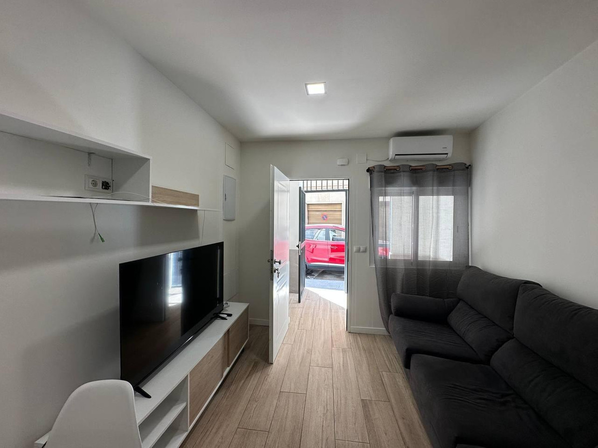 Se vende Apartamento Planta Media de 2 dormitorios en Costa Blanca, Alicante, España