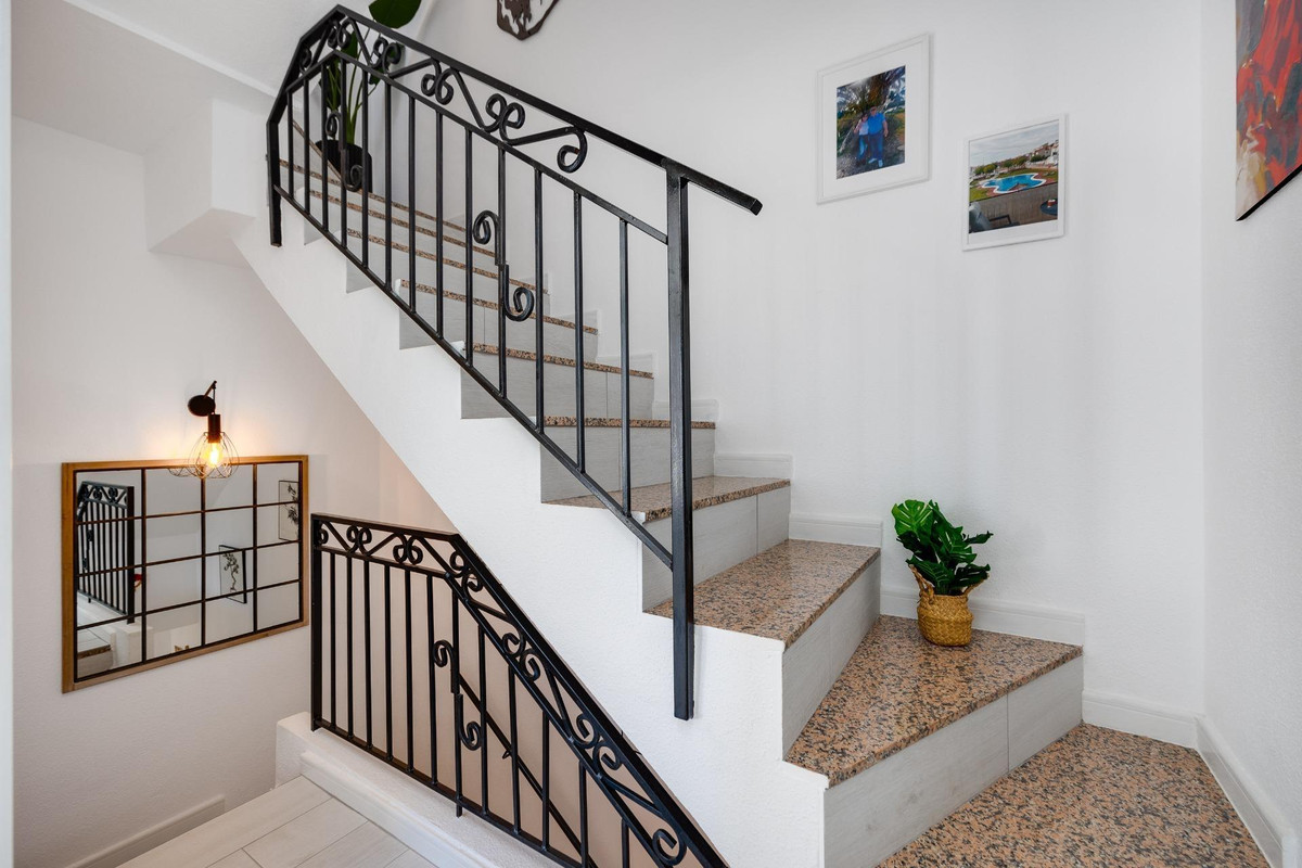 Se vende Pareada de 3 dormitorios en Costa Blanca, Alicante, España