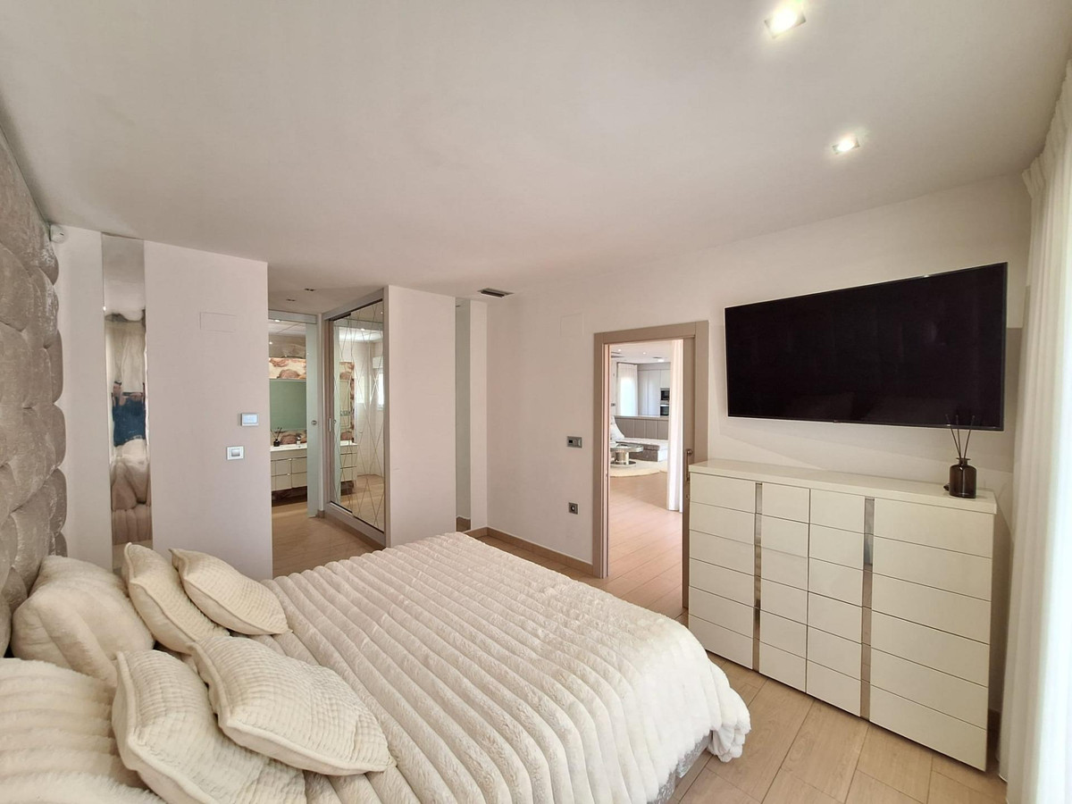 2 Bed Townhouse for sale in Torrevieja Costa Blanca, Alicante, Spain
