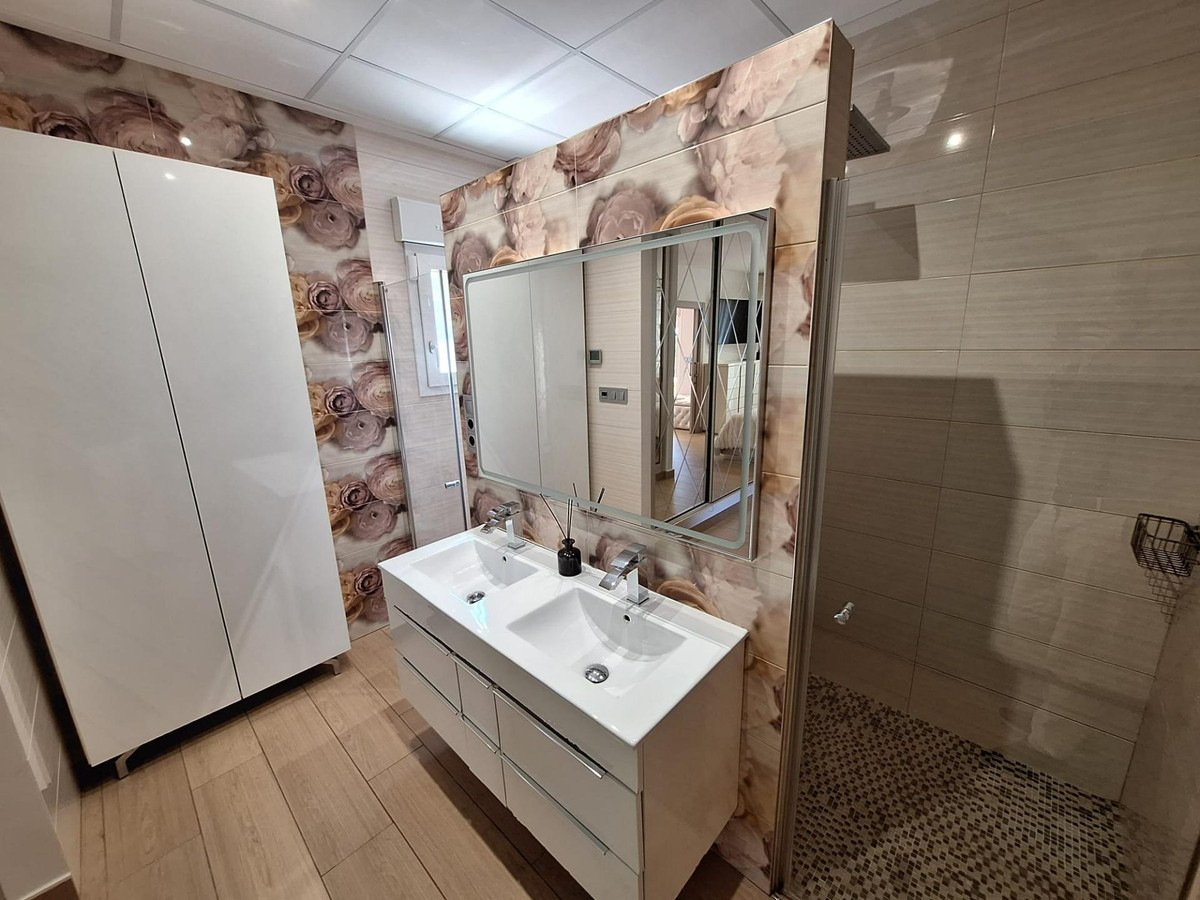 2 Bed Townhouse for sale in Torrevieja Costa Blanca, Alicante, Spain