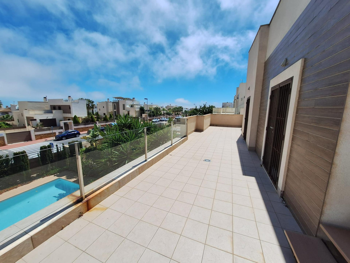 2 Bed Townhouse for sale in Torrevieja Costa Blanca, Alicante, Spain