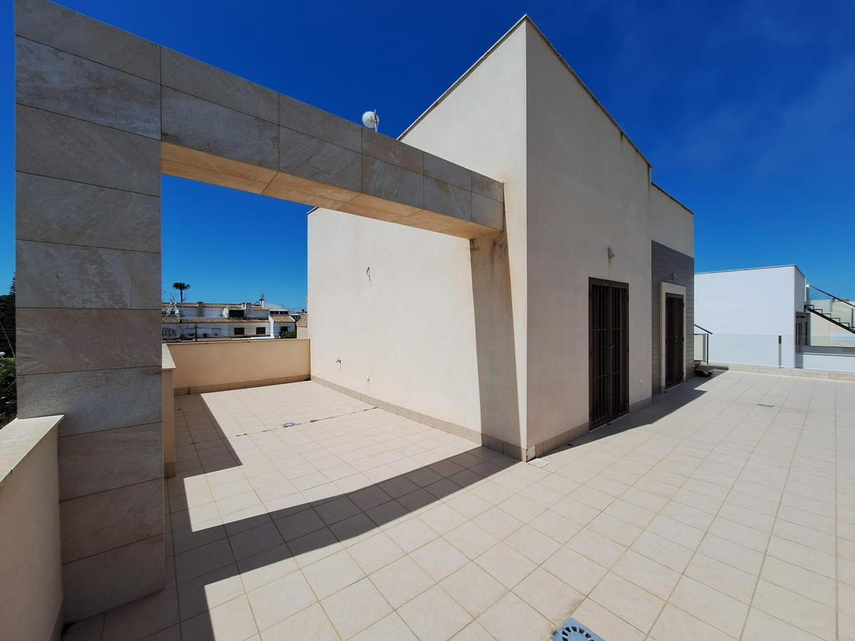 2 Bed Townhouse for sale in Torrevieja Costa Blanca, Alicante, Spain