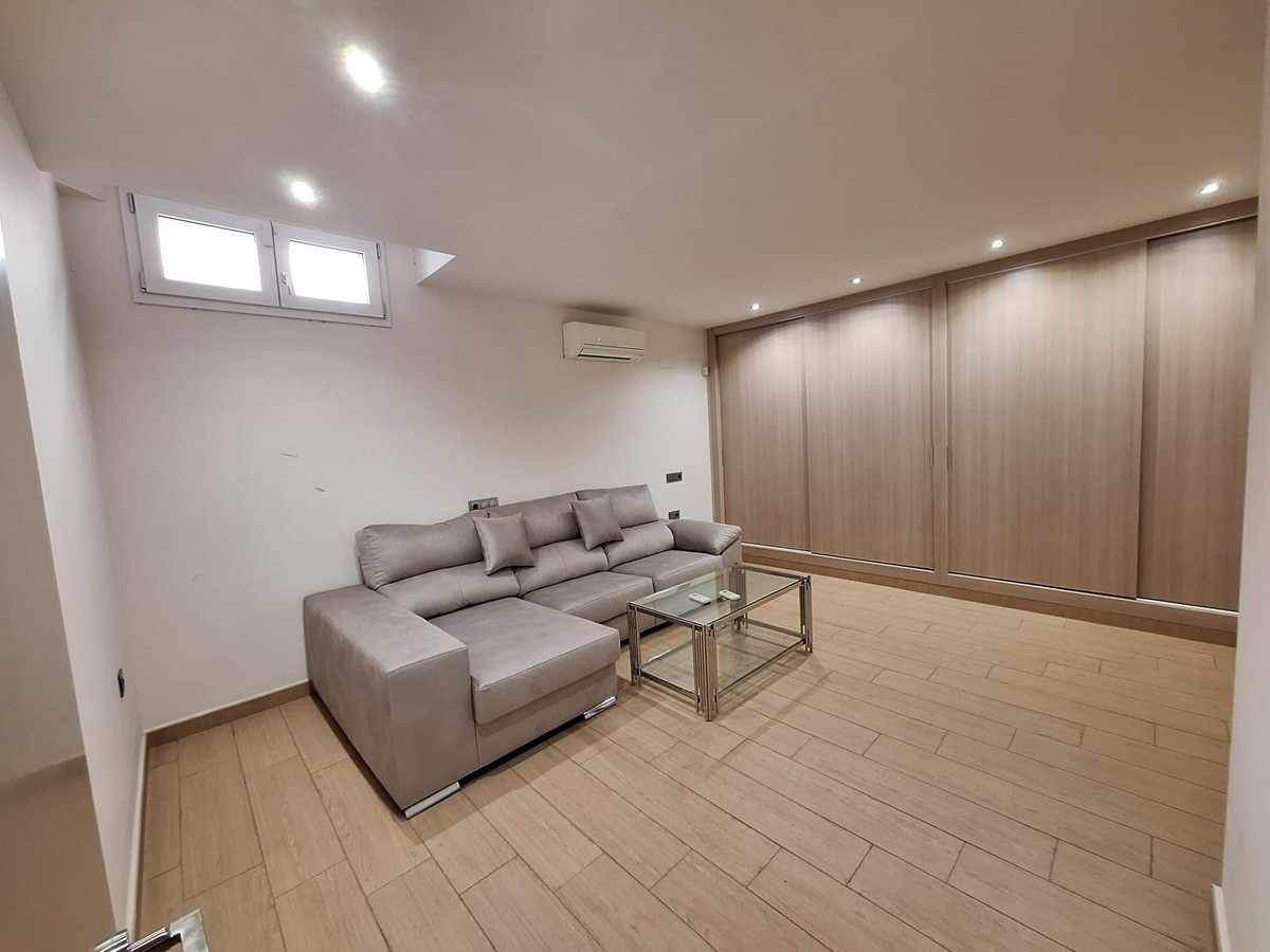 2 Bed Townhouse for sale in Torrevieja Costa Blanca, Alicante, Spain